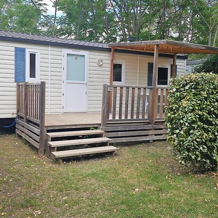 Mobil Home Climatise 6 Personnes La Roque-d'Antheron Dış mekan fotoğraf